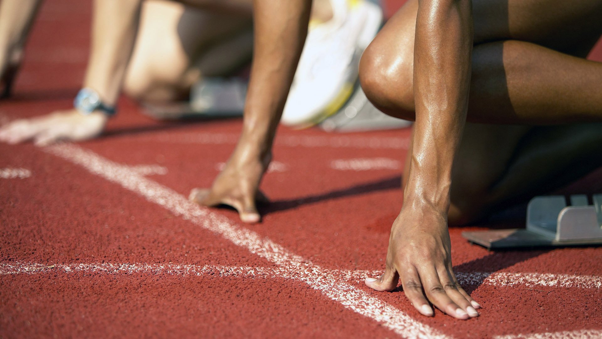 国足主帅谈年轻球员成长，国足 主帅